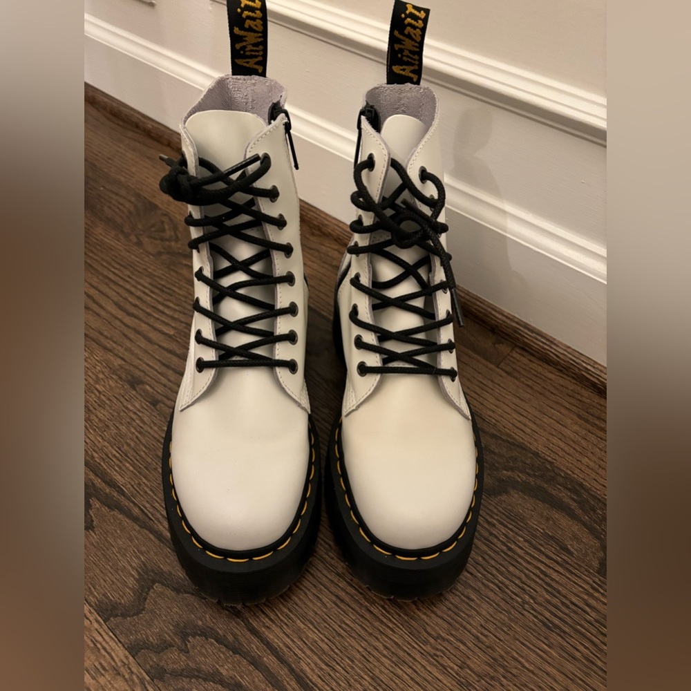 Jadon platform white polished boot